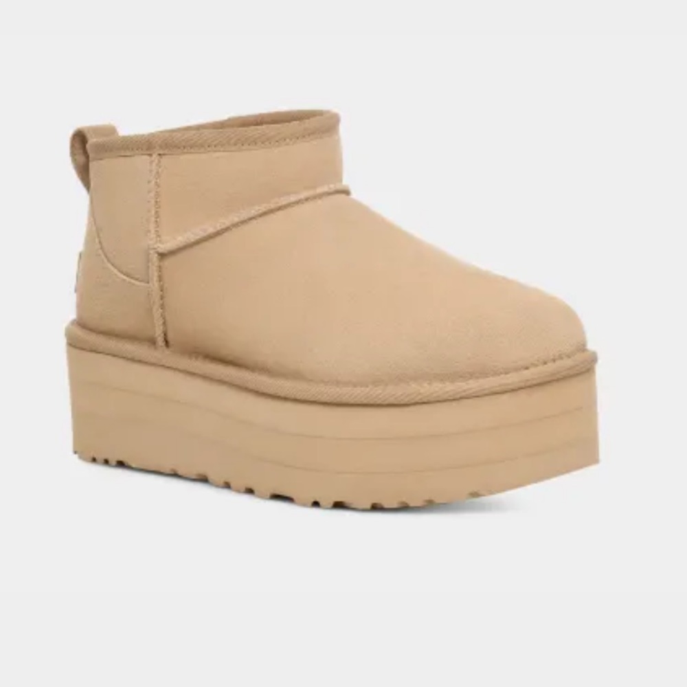 Ultra Mini Platform Ugg